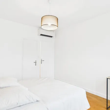 Le Poincare Lejlighed